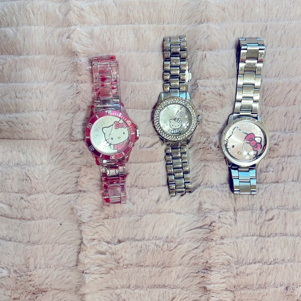 Hello Kitty Watch lot